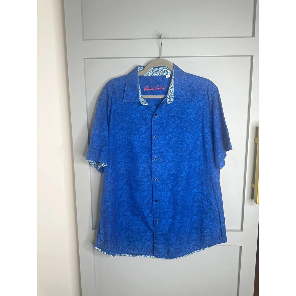 Robert Graham Mens XL Blue Paisley Jacquard Short Sleeve Button Down Shirt